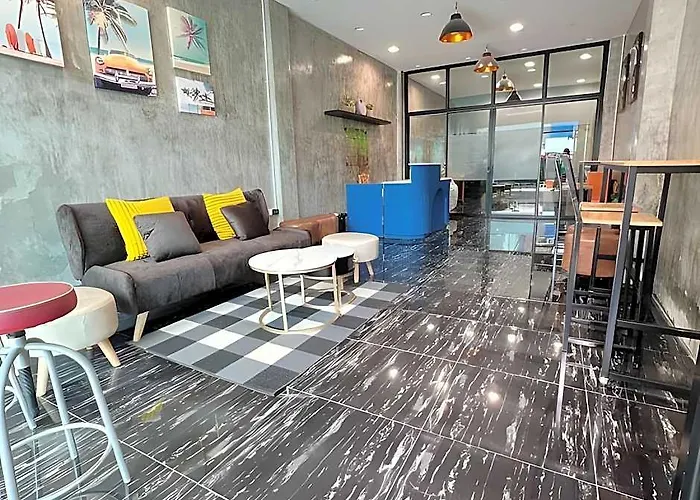 Noc House *